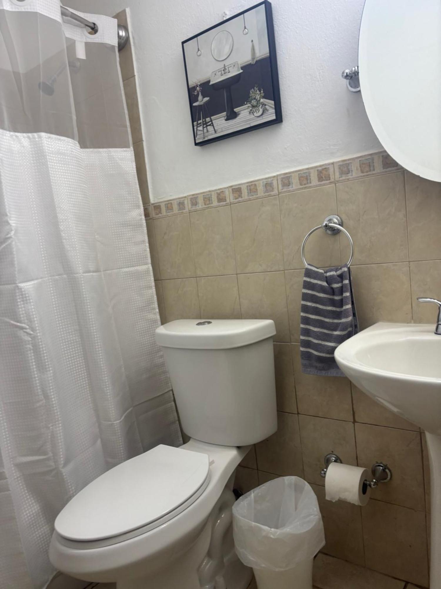 Private Apartment Near Sju Solar Battery 卡罗莱纳 外观 照片